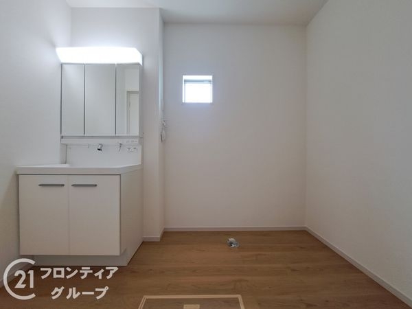 東大阪市元町２丁目　新築一戸建て　１期　３号棟