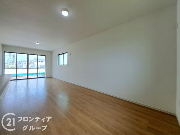 東大阪市元町２丁目　新築一戸建て　１期　３号棟