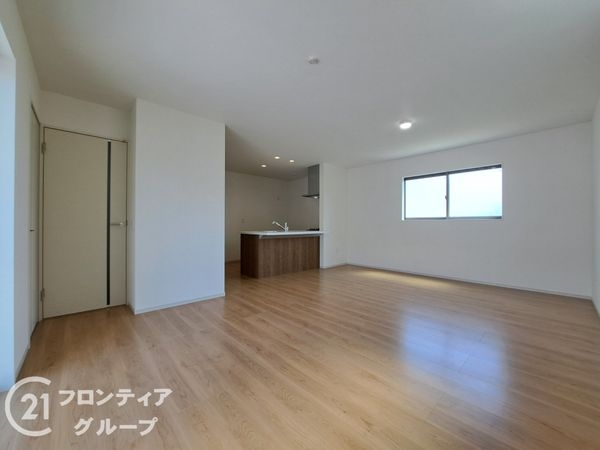 東大阪市元町２丁目　新築一戸建て　１期　１号棟