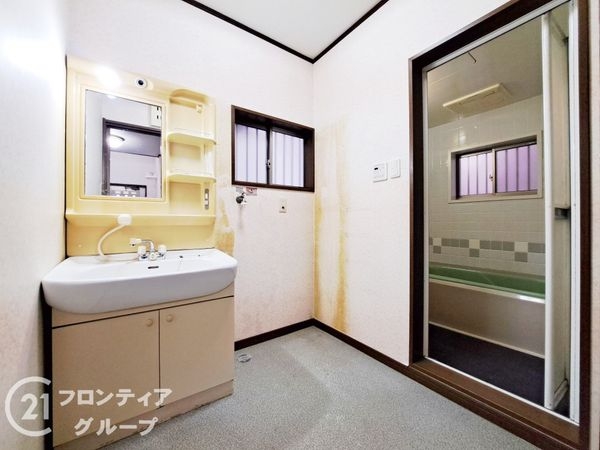 東大阪市客坊町の中古一戸建て