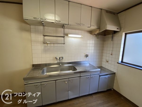 東大阪市御厨東２丁目　中古一戸建て
