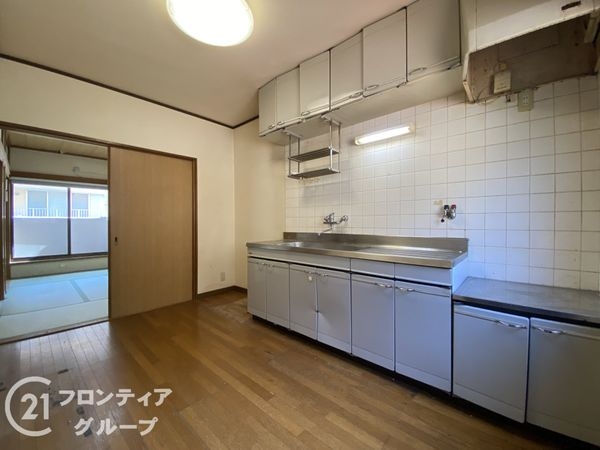 東大阪市御厨東２丁目　中古一戸建て