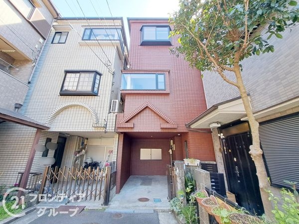 八尾市永畑町１丁目　中古一戸建て