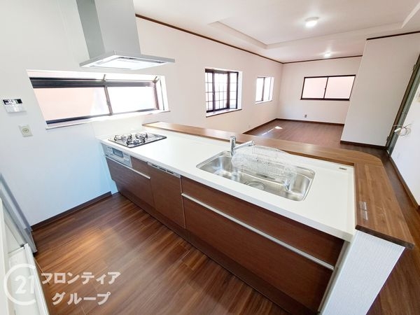 八尾市永畑町１丁目　中古一戸建て