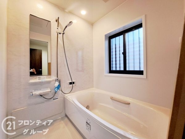 八尾市永畑町１丁目　中古一戸建て
