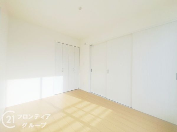 東大阪市下六万寺町３丁目　新築一戸建て　全1区画