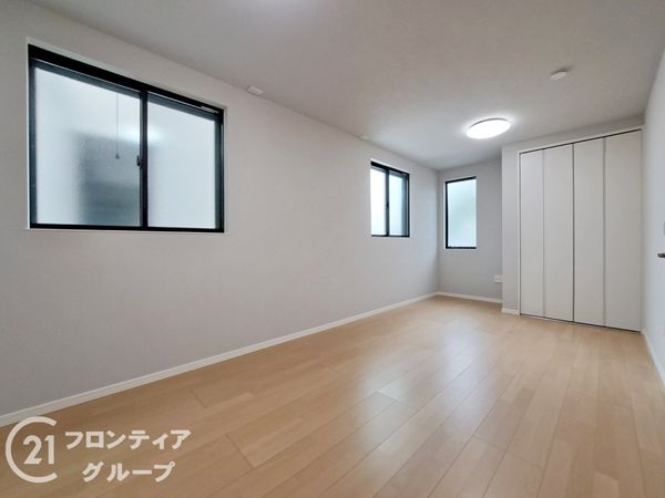 八尾市久宝園３丁目の中古一戸建て