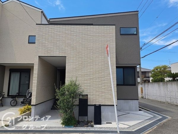 八尾市久宝園３丁目　新築一戸建て　３号棟