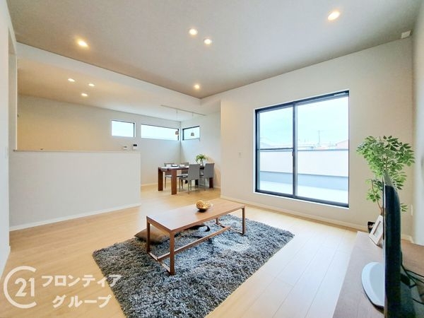 八尾市久宝園３丁目の中古一戸建て