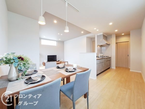 八尾市久宝園３丁目の中古一戸建て
