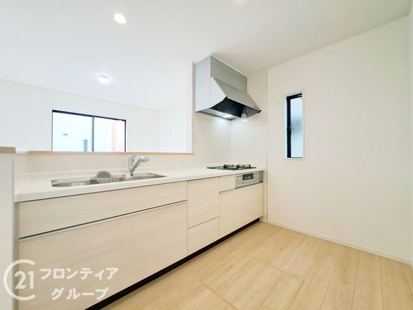 八尾市桂町　新築一戸建て　第３　３号棟