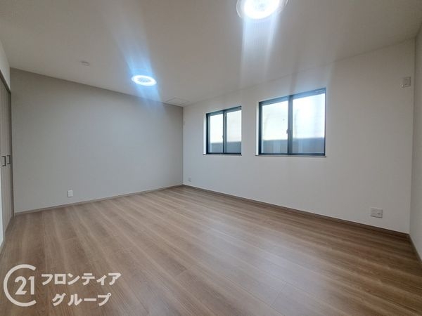 東大阪市若江西新町３丁目　新築一戸建て　A号棟