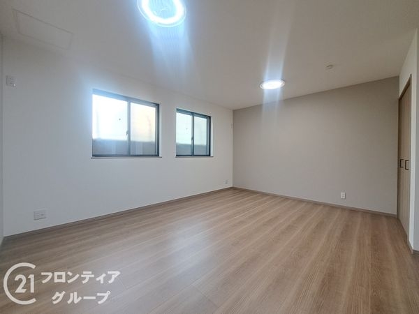 東大阪市若江西新町３丁目　新築一戸建て　A号棟
