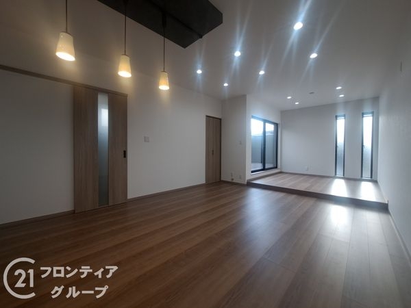 東大阪市若江西新町３丁目　新築一戸建て　A号棟