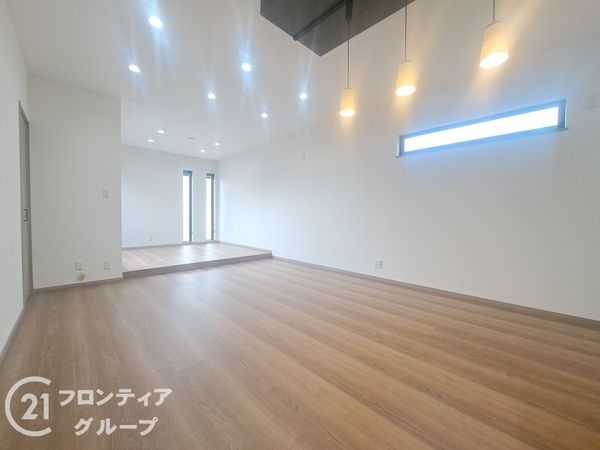 東大阪市若江西新町３丁目　新築一戸建て　A号棟