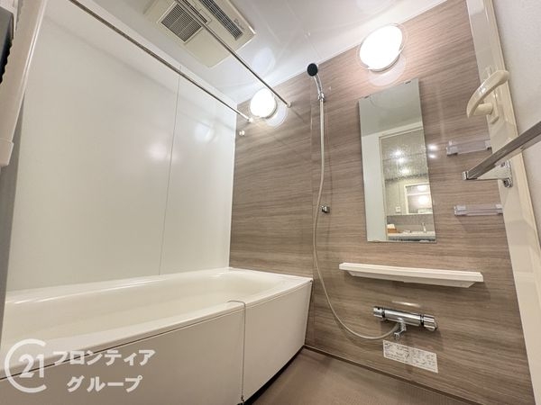 メガシティタワーズ　ザ・ウエスト　中古マンション