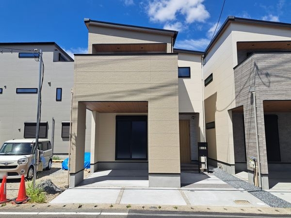 FrontierGardens　東大阪市鴻池町１丁目　新…