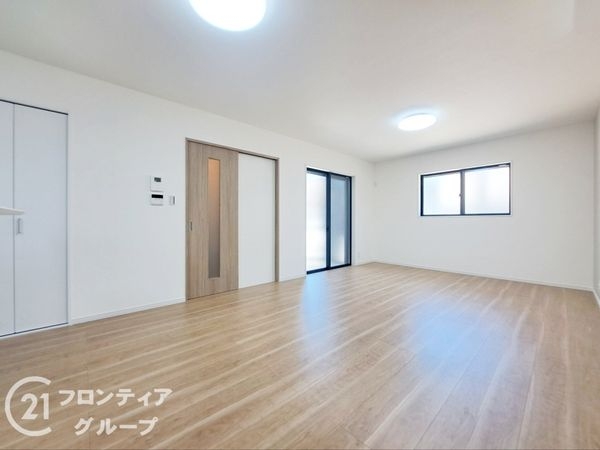 八尾市安中町８丁目　新築一戸建て　全１区画