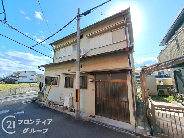 東大阪市六万寺町３丁目の中古一戸建て