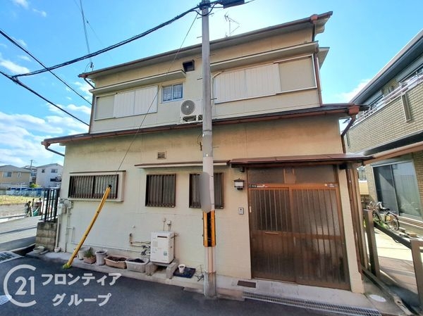 東大阪市六万寺町３丁目　中古一戸建て