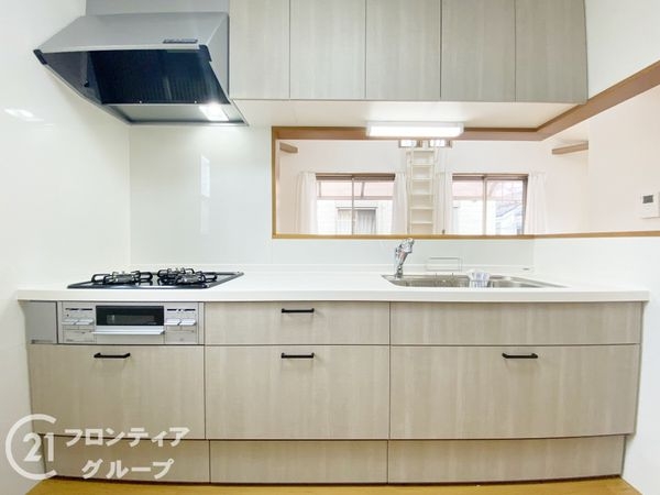 八尾市小畑町１丁目　中古一戸建て