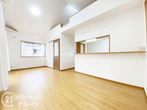 八尾市小畑町１丁目　中古一戸建て
