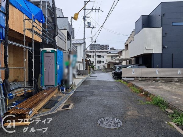 東大阪市中鴻池町２丁目　新築一戸建て　全３区画　C号棟