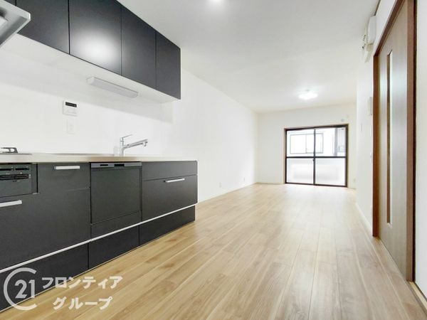 東大阪市川田１丁目　中古一戸建て