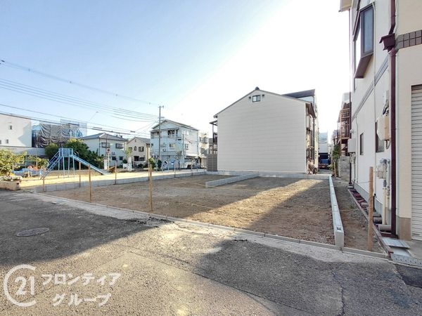 大阪市平野区西脇１丁目　新築一戸建て　１期　２号棟