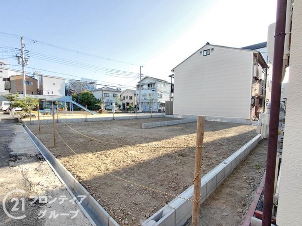 大阪市平野区西脇１丁目　新築一戸建て　１期　２号棟
