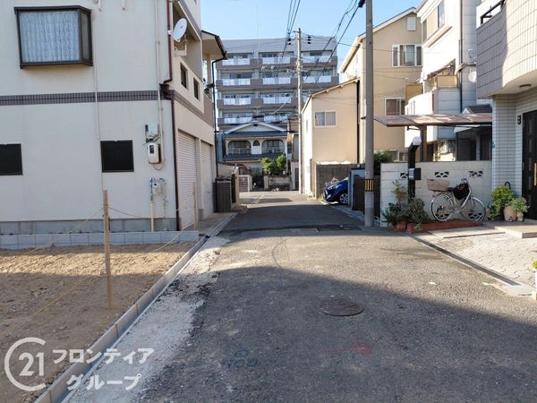 大阪市平野区西脇１丁目　新築一戸建て　１期　２号棟