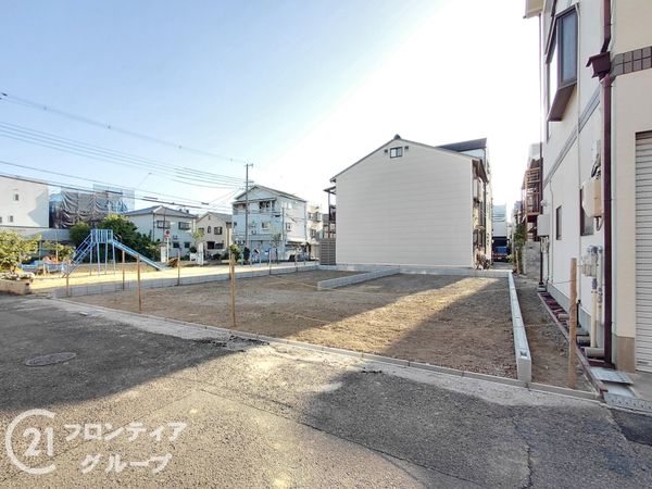 大阪市平野区西脇１丁目　新築一戸建て　１期　１号棟
