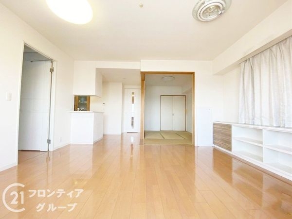 ヴォックスシティ　中古マンション