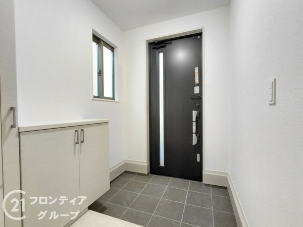 大阪市平野区瓜破西３丁目　新築一戸建て　１期　2号棟