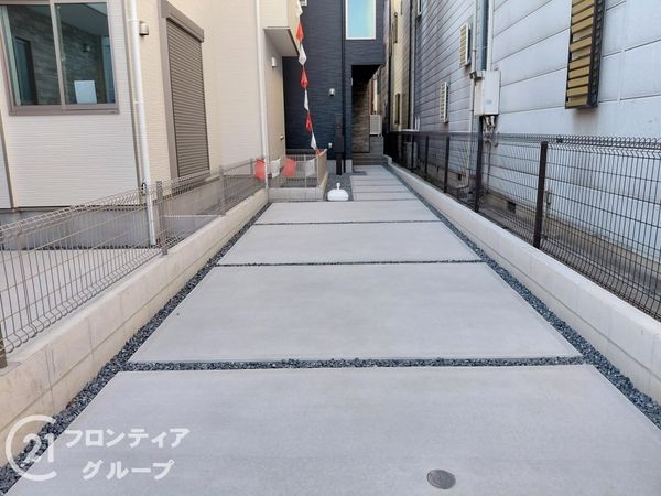大阪市平野区瓜破西３丁目　新築一戸建て　１期　2号棟