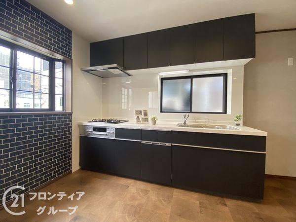 大阪市平野区長吉川辺３丁目　中古一戸建て