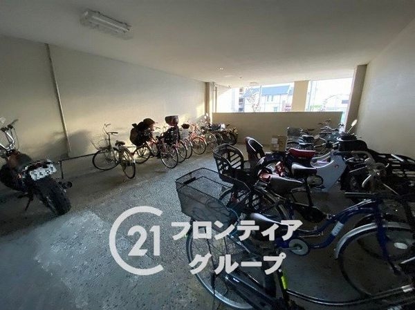 八尾南ハウスB棟　中古マンション