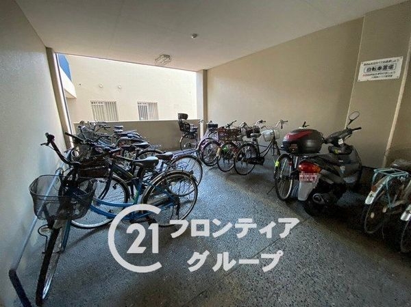 八尾南ハウスB棟　中古マンション