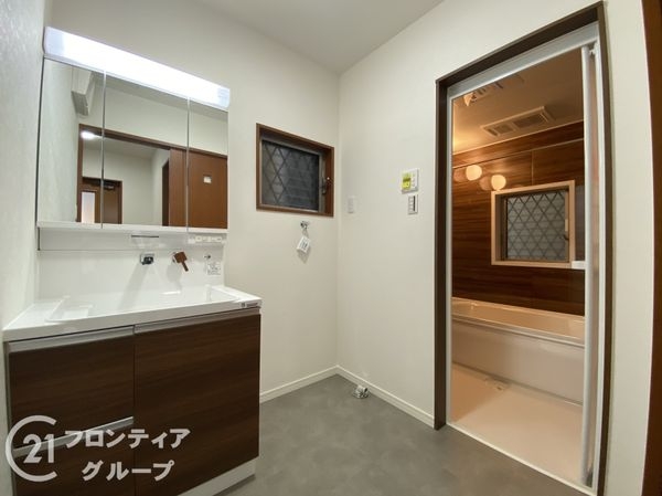 八尾市長池町３丁目の中古一戸建て