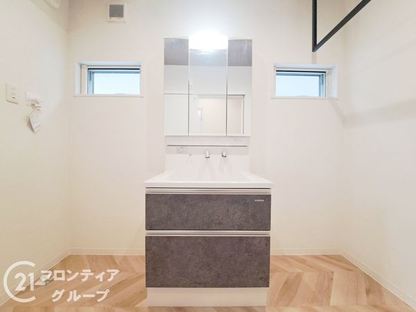 八尾市山本町北６丁目　新築一戸建て　全１区画
