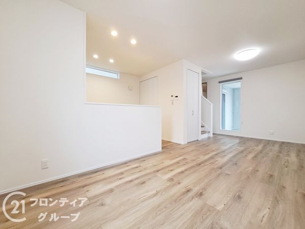八尾市山本町北６丁目　新築一戸建て　全１区画