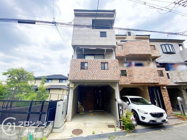 東大阪市角田３丁目の中古一戸建て
