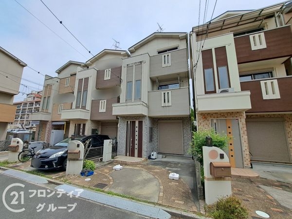 東大阪市布市町２丁目の中古一戸建て
