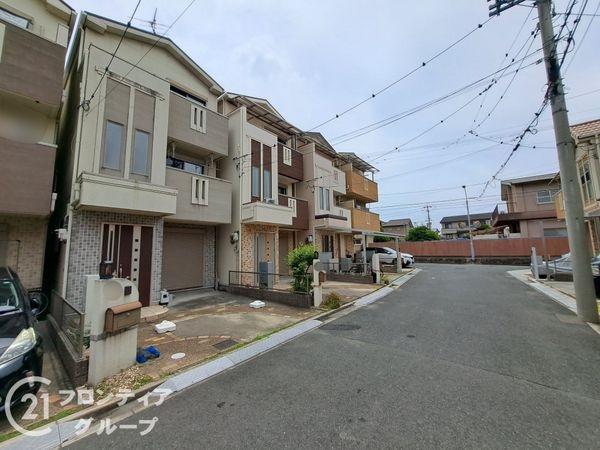 東大阪市布市町２丁目の中古一戸建て