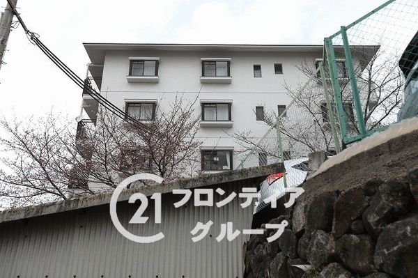 シャルマンコーポ枚岡公園Ｄ棟　中古マンション