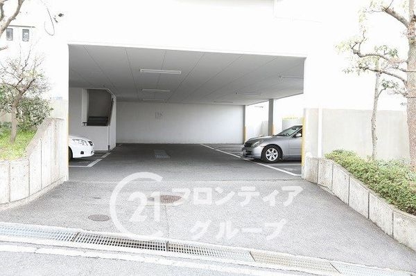 シャルマンコーポ枚岡公園Ｄ棟　中古マンション
