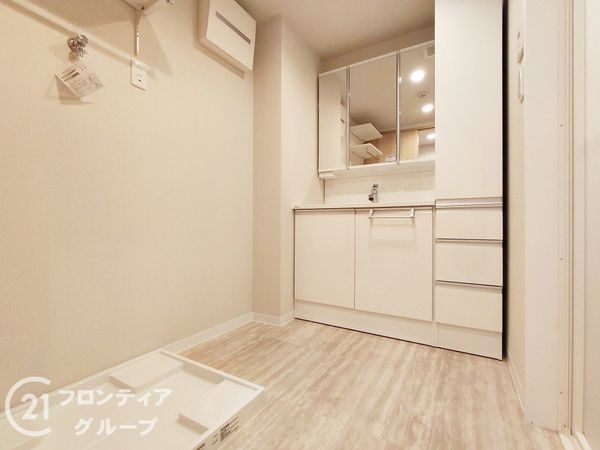 クロスティ八尾南壱番館　中古マンション