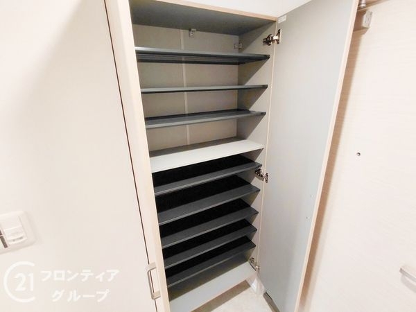 クロスティ八尾南壱番館　中古マンション