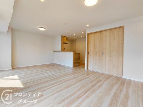 クロスティ八尾南壱番館　中古マンション