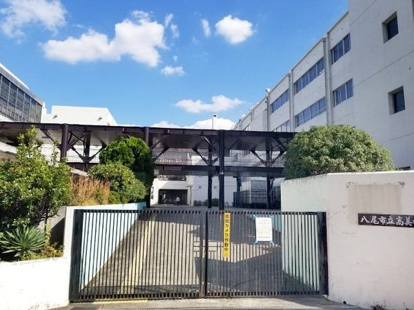 八尾市安中町８丁目　新築一戸建て　第２　１号棟(八尾市立高美中学校)